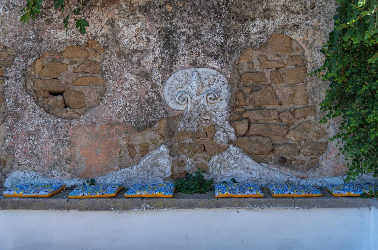 Controvento In Villa Eldorado Procida Luaran gambar